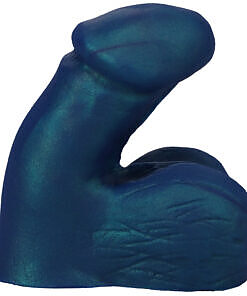 showcasing the velvety shaft and marbled green hue.