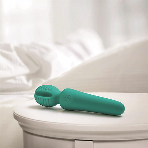 Adam & Eve Eve's Petite Private Pleasure Wand - Image 2