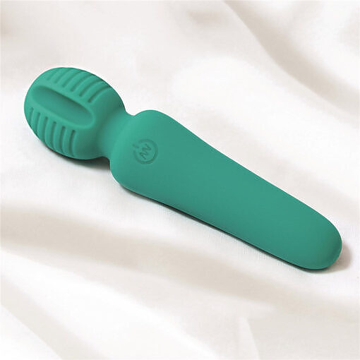 Adam & Eve Eve's Petite Private Pleasure Wand - Image 3