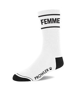 folded pair with contrast heel and toe