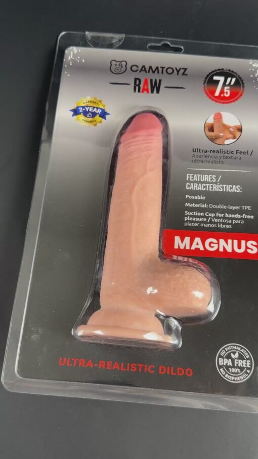 Camtoyz Ultra Realistic Dildo Magnus - Image 7