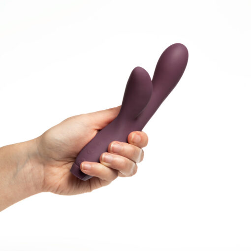 Je Joue Hera Rechargeable Silicone Rabbit Vibrator Purple - Image 4