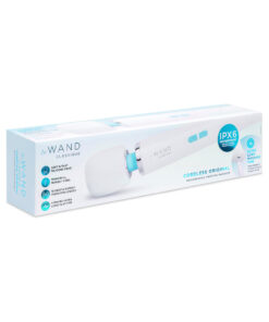 Sleek Le Wand Classique rechargeable wand massager with flexible head and long handle on a white background.